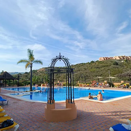 Duquesa Village Cozy Golf & Manilva