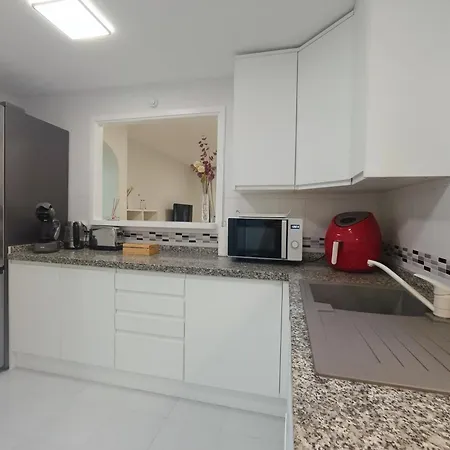 Duquesa Village Cozy Golf & Apartment